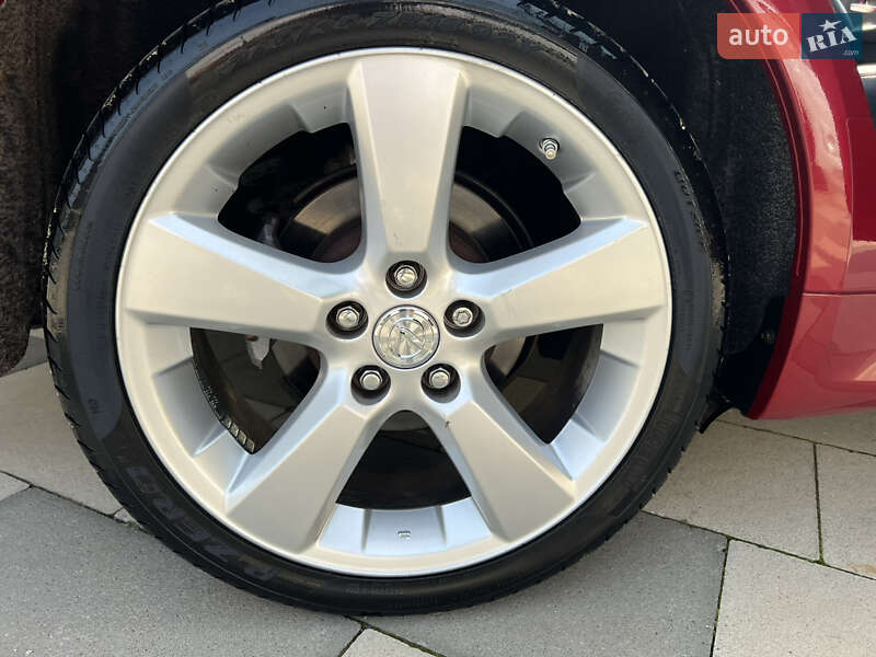 Седан Lexus IS 2012 в Киеве фото 25 Седан Lexus IS 2012 в Киеве