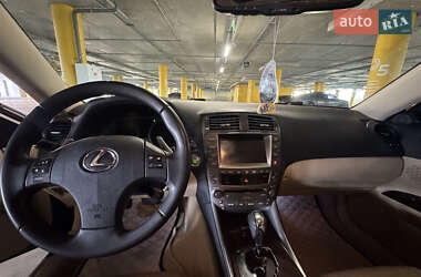 Седан Lexus IS 2006 в Киеве