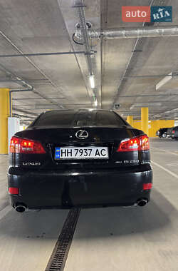 Седан Lexus IS 2006 в Киеве
