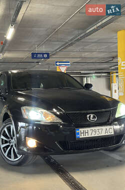 Седан Lexus IS 2006 в Киеве