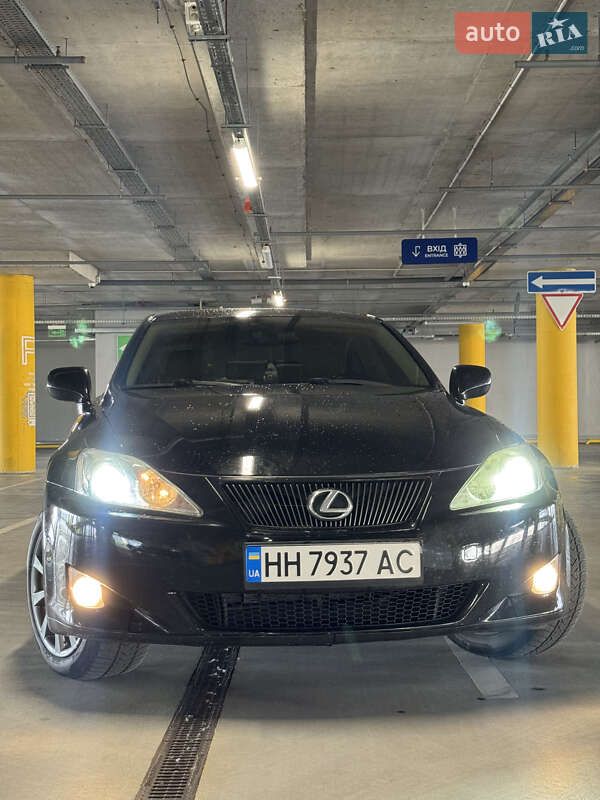 Седан Lexus IS 2006 в Києві