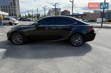 Седан Lexus IS 2013 в Днепре