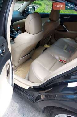 Седан Lexus IS 2007 в 