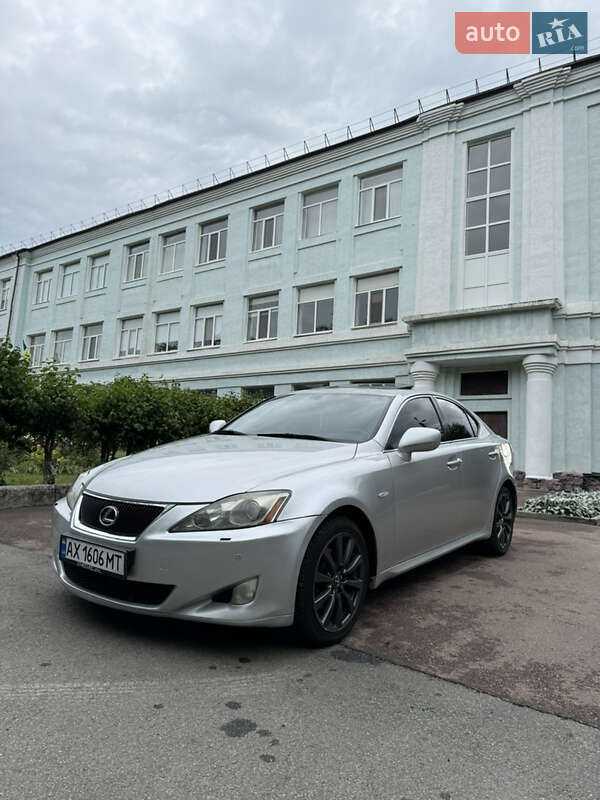 Седан Lexus IS 2006 в Харькове