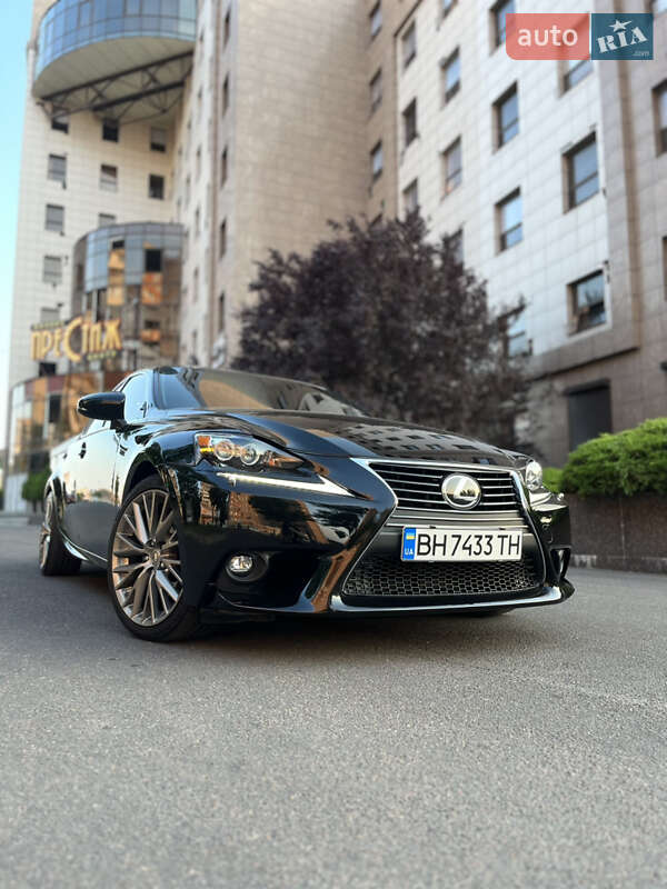 Седан Lexus IS 2013 в Одессе