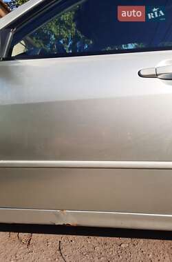 Седан Lexus IS 1999 в 