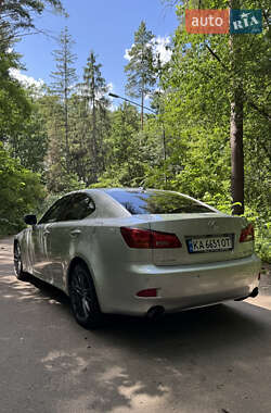Седан Lexus IS 2007 в 