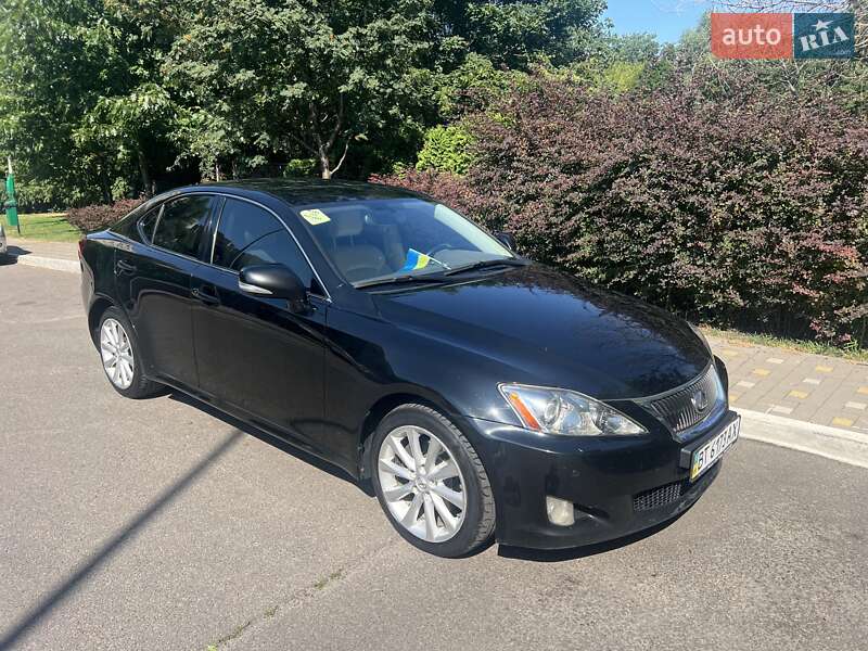 Lexus IS 2008