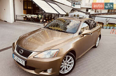 Седан Lexus IS 2009 в Львове