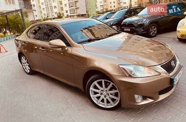 Седан Lexus IS 2009 в Львове