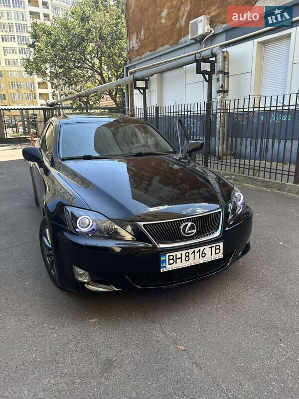 Седан Lexus IS 2008 в Одессе