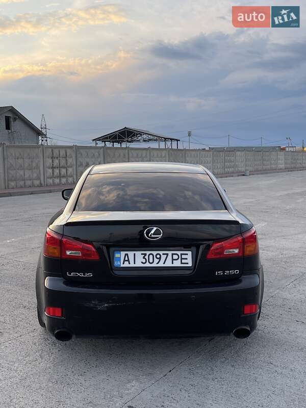 Седан Lexus IS 2006 в Ивано-Франковске