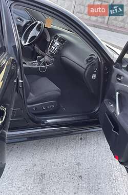Седан Lexus IS 2006 в 