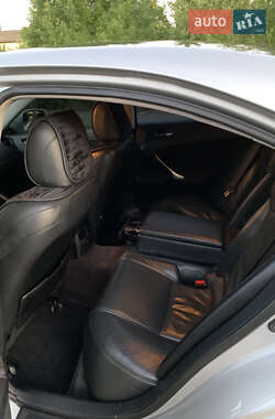 Седан Lexus IS 2007 в 