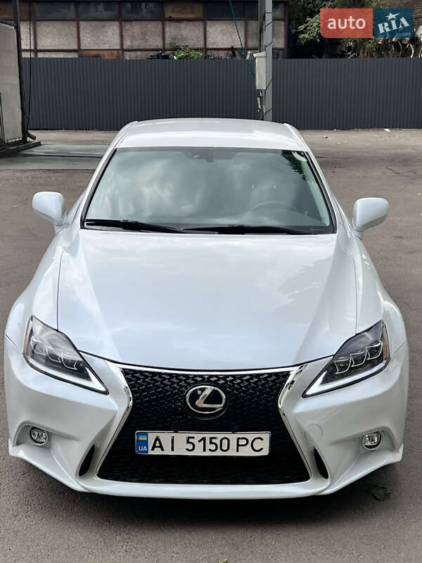 Седан Lexus IS 2008 в Киеве