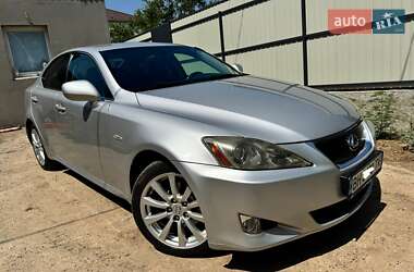 Седан Lexus IS 2005 в 