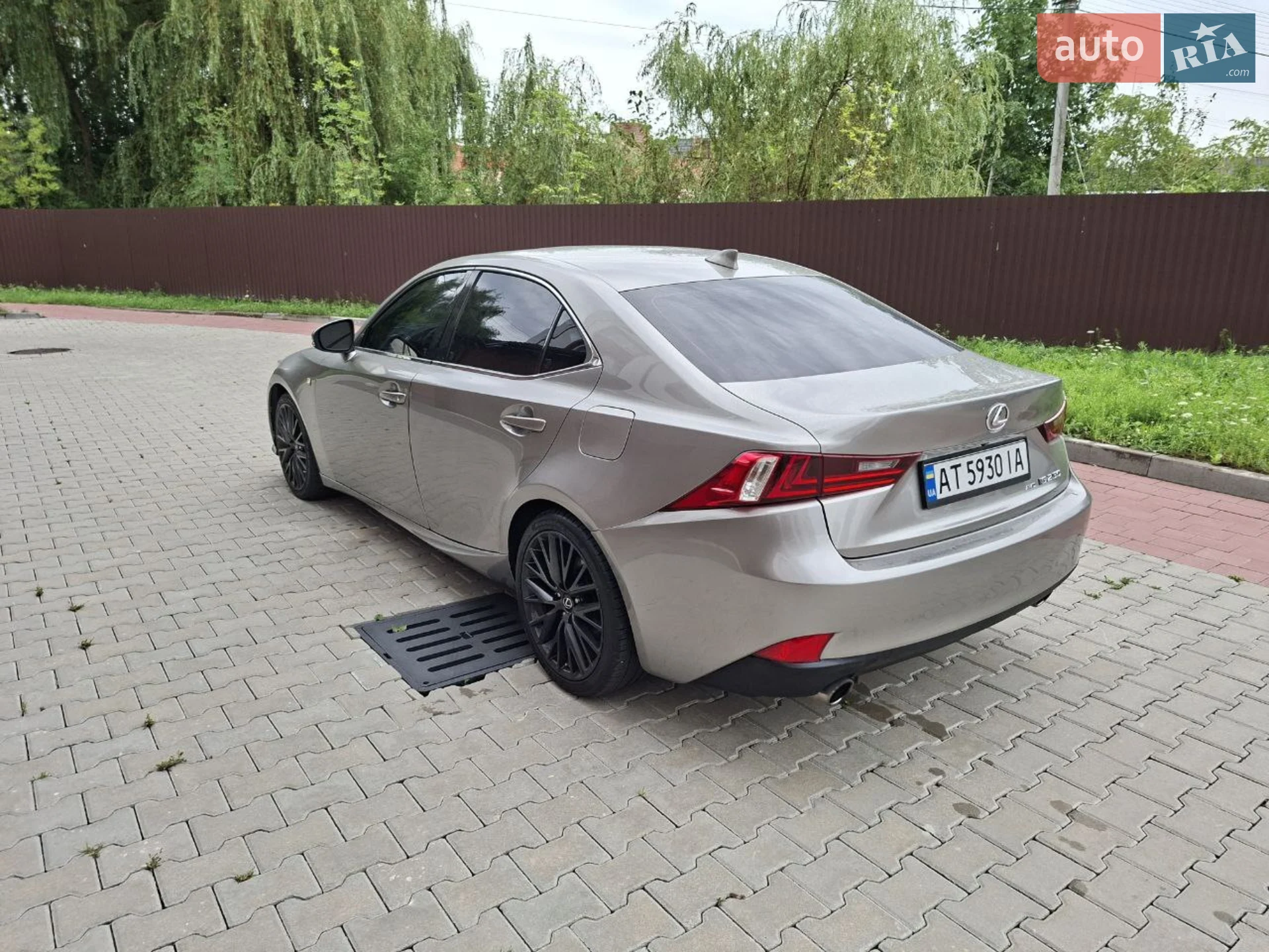 2013 Lexus IS - мініатюра 7