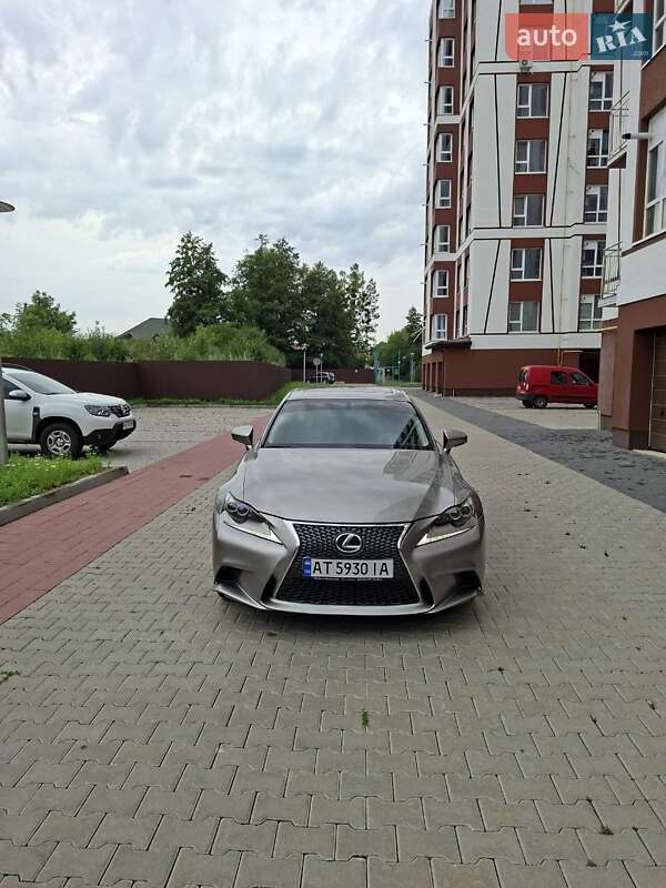 Седан Lexus IS 2013 в Івано-Франківську фото 15 Седан Lexus IS 2013 в Івано-Франківську