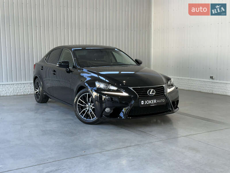 Lexus IS 2014