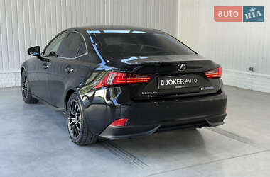 Седан Lexus IS 2014 в 