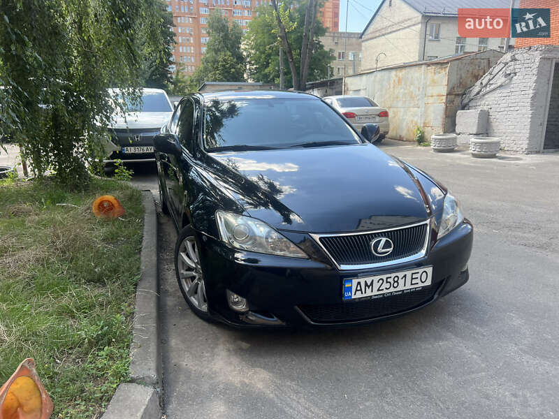 Lexus IS 2008
