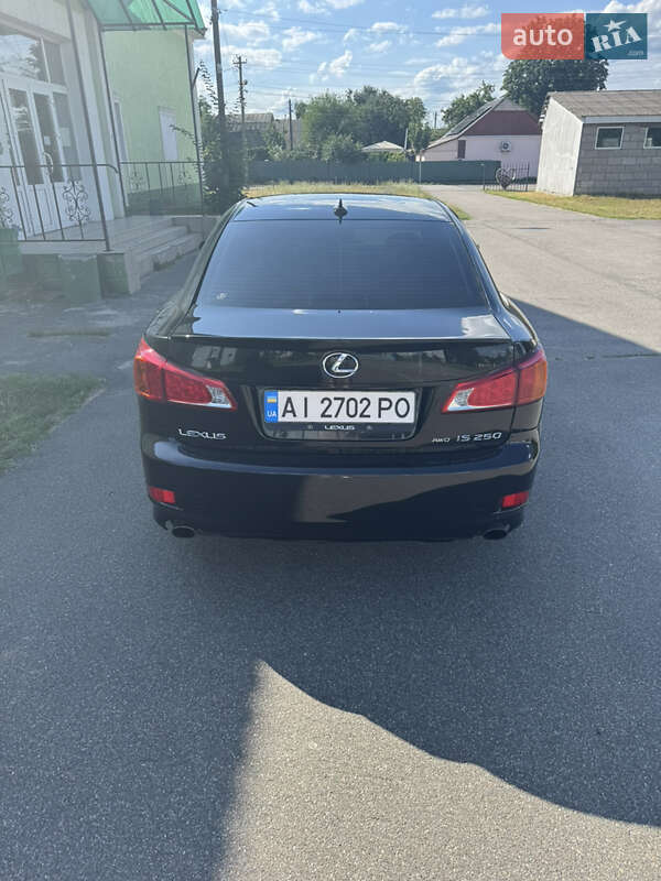 Седан Lexus IS 2010 в Пилиповичах