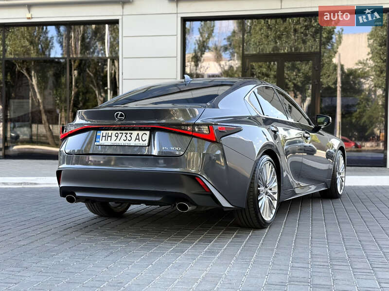 Седан Lexus IS 2023 в Одессе