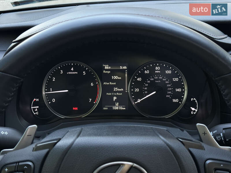 Седан Lexus IS 2023 в Одессе