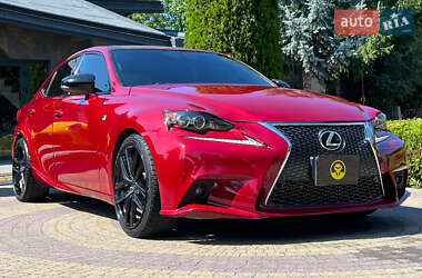 Седан Lexus IS 2014 в Львові
