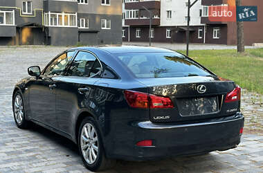 Седан Lexus IS 2007 в 