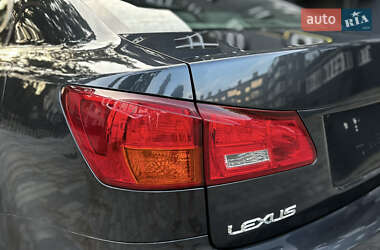 Седан Lexus IS 2007 в 