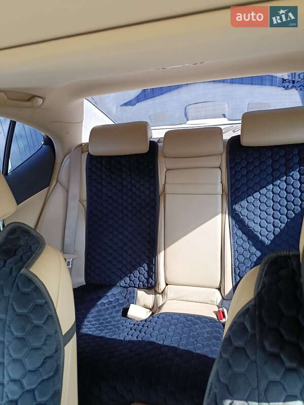 Седан Lexus IS 2007 в Днепре фото 2 Седан Lexus IS 2007 в Днепре