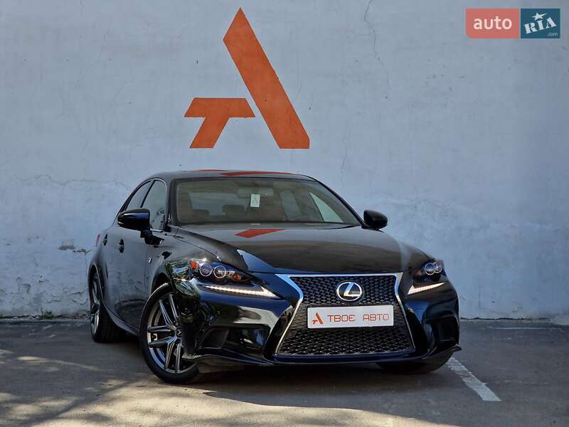 Седан Lexus IS 2016 в Одессе