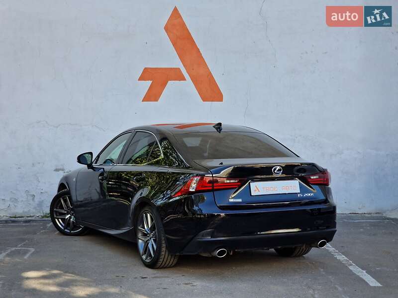 Седан Lexus IS 2016 в Одессе