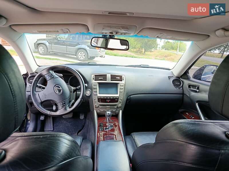 Седан Lexus IS 2006 в Черкассах