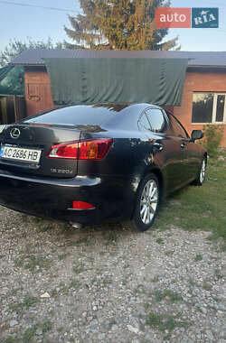 Седан Lexus IS 2010 в 