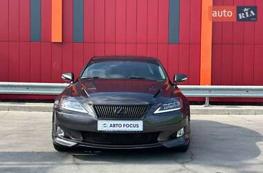 Седан Lexus IS 2010 в 