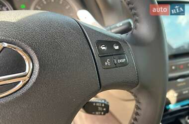 Седан Lexus IS 2010 в 