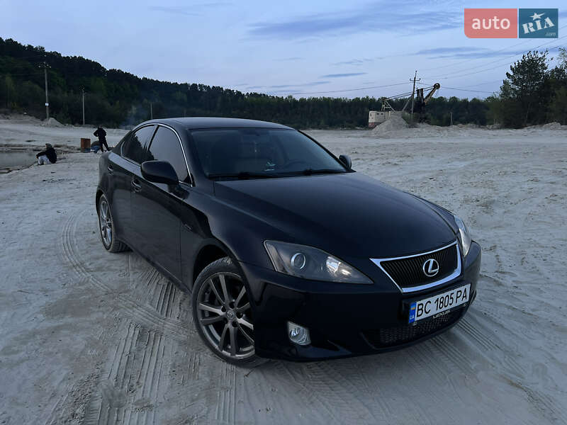 Седан Lexus IS 2008 в 