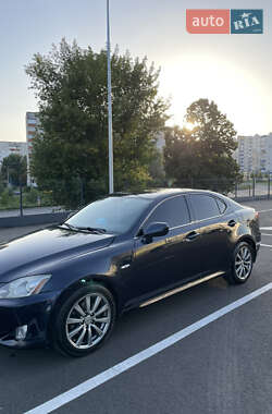 Седан Lexus IS 2006 в Чернигове