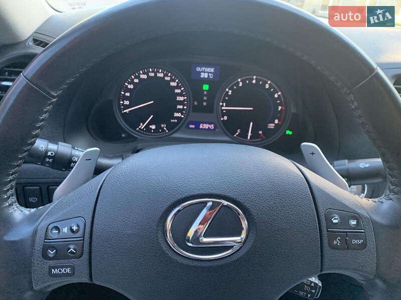 Седан Lexus IS 2009 в Киеве фото 14 Седан Lexus IS 2009 в Киеве