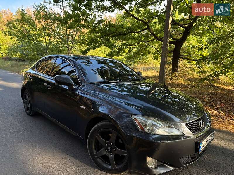 Седан Lexus IS 2007 в Новомосковске фото 8 Седан Lexus IS 2007 в Новомосковске