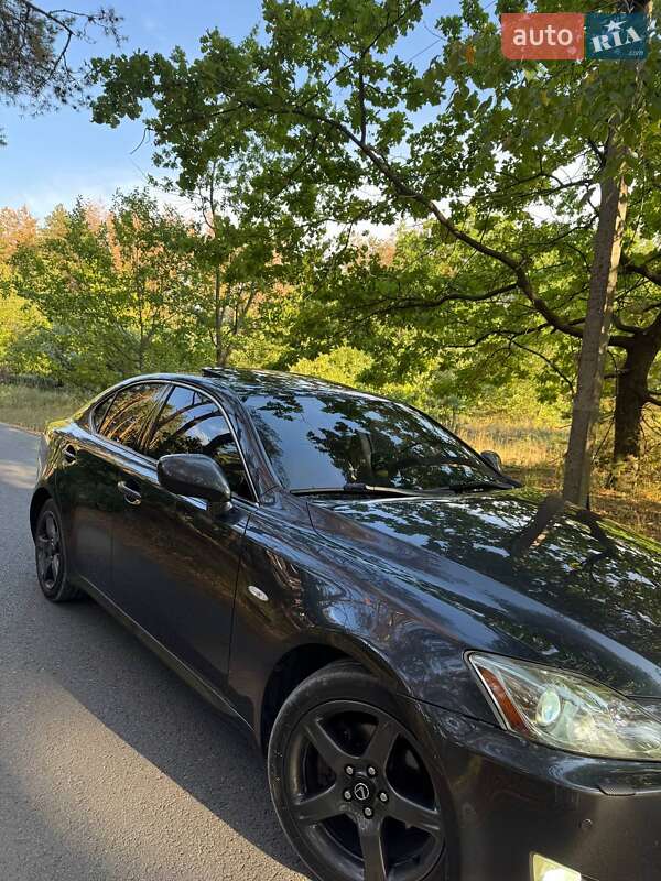 Седан Lexus IS 2007 в Новомосковске фото 10 Седан Lexus IS 2007 в Новомосковске