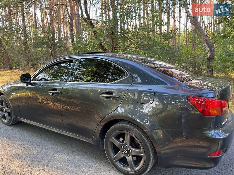 Седан Lexus IS 2007 в Новомосковске фото 16 Седан Lexus IS 2007 в Новомосковске