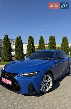 Седан Lexus IS 2021 в Києві