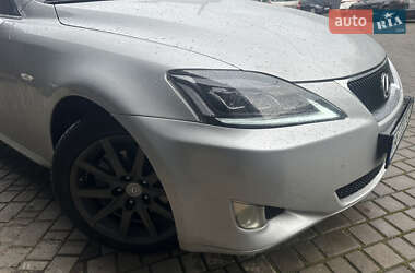Седан Lexus IS 2007 в 