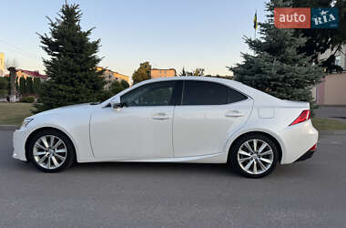 Седан Lexus IS 2013 в 