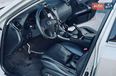 Седан Lexus IS 2006 в 