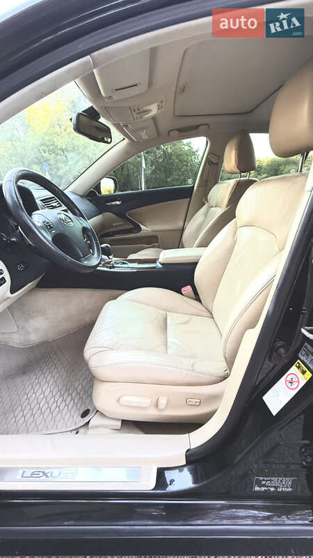Седан Lexus IS 2007 в Одесі