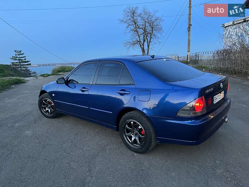 Седан Lexus IS 2001 в Одессе фото 6 Седан Lexus IS 2001 в Одессе